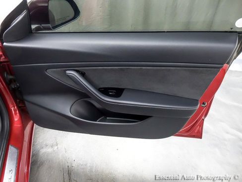 Used 2020 Tesla Model 3 Performance image 40