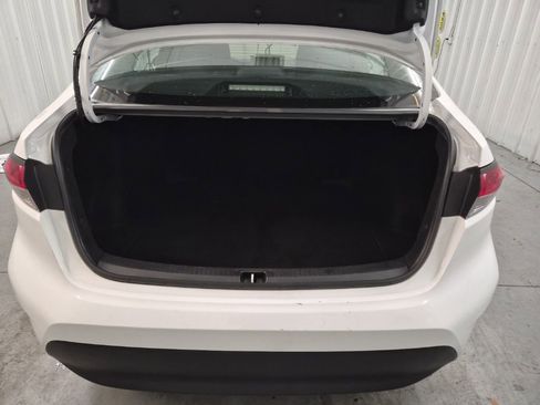 Used 2023 Toyota Corolla LE image 23