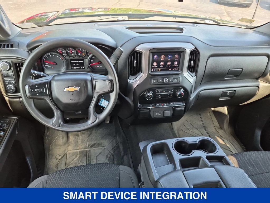 Used 2021 Chevrolet Silverado 1500 Custom AWD/4WD image 13