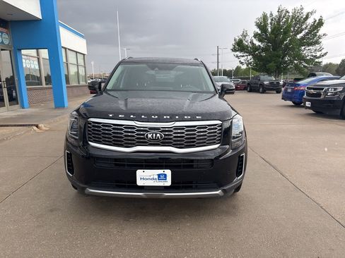 Used 2020 Kia Telluride S AWD/4WD image 2