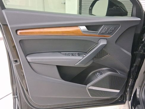 Used 2024 Audi Q5 e Prestige image 21