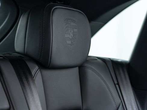 New 2026 Porsche Macan Turbo AWD/4WD image 29