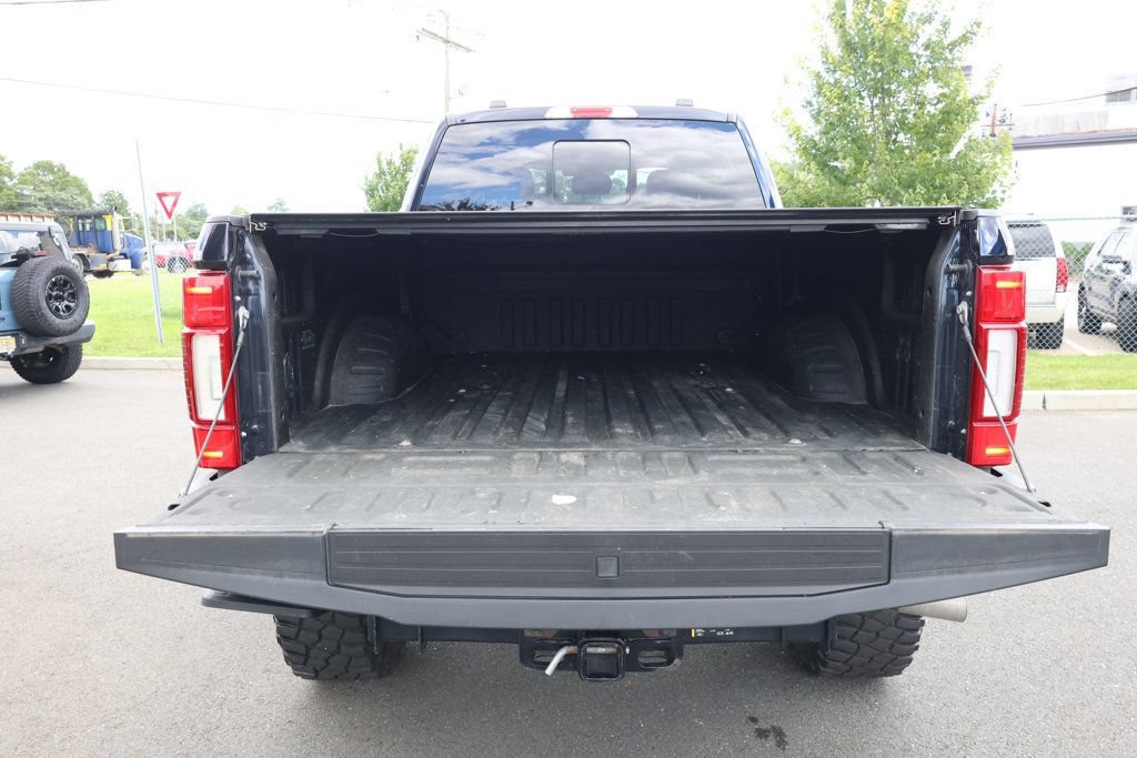 Used 2021 Ford F250 Lariat w/ Lariat Ultimate Package AWD/4WD image 22