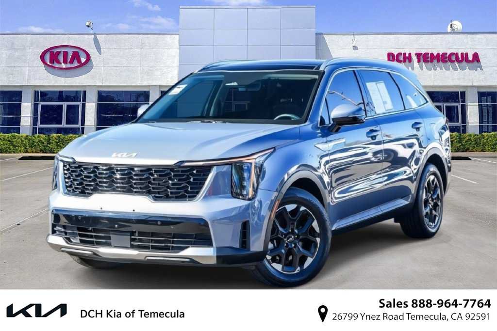Certified 2024 Kia Sorento S w/ Panoramic Sunroof Package FWD image 1