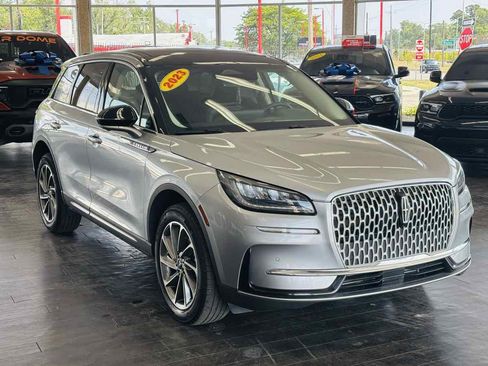 Used 2023 Lincoln Corsair AWD w/ Equipment Group 101A image 1
