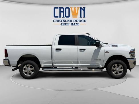 Used 2026 RAM 2500 Big Horn AWD/4WD image 2