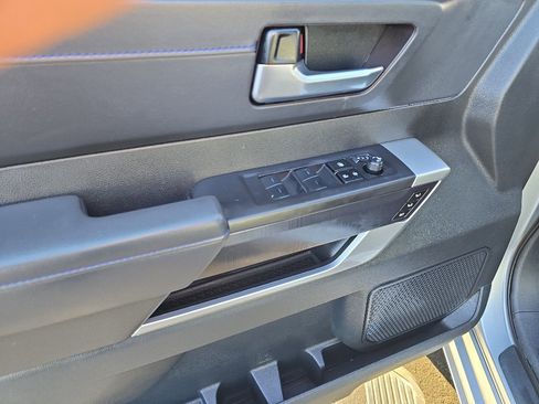 Used 2024 Toyota Sequoia image 14