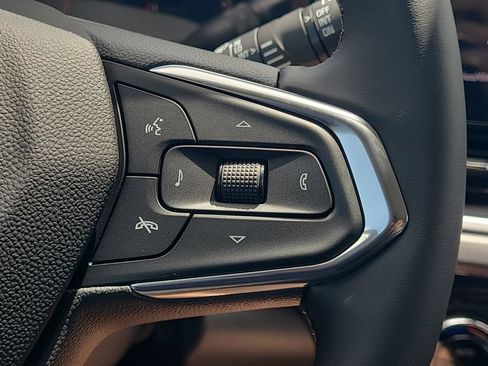 New 2026 Chevrolet Trax ACTIV w/ Driver Confidence Package FWD image 21
