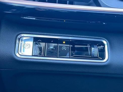 New 2025 Buick Envision Sport Touring image 17