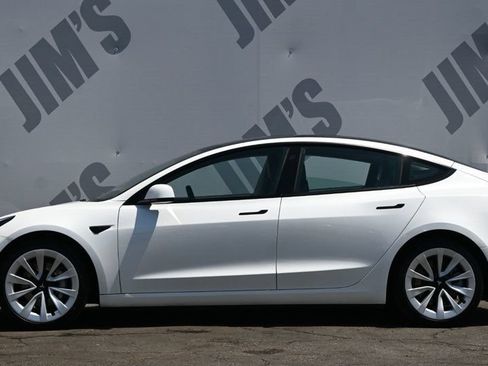 Used 2022 Tesla Model 3 RWD image 6