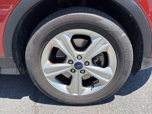 Used 2015 Ford Escape SE AWD/4WD image 25