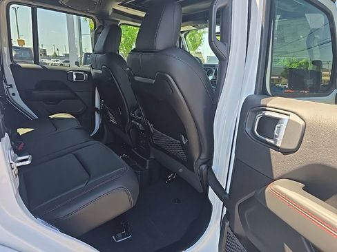 New 2026 Jeep Wrangler Unlimited Rubicon AWD/4WD image 20