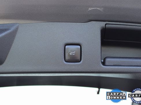 Used 2024 Ford Escape ST-Line w/ Cold Weather Package image 13