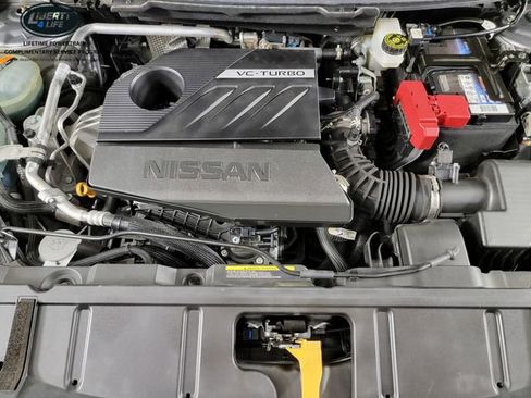 Used 2023 Nissan Rogue SV AWD/4WD image 35