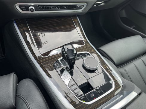 Used 2021 BMW X5 xDrive40i w/ Convenience Package image 11