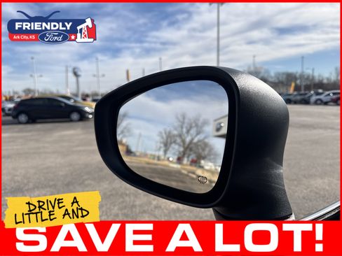 Used 2023 Chrysler Voyager LX FWD image 41