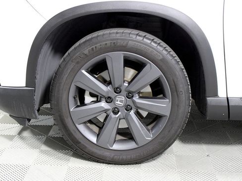 Used 2023 Honda Pilot Sport image 42