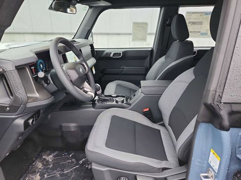 New 2025 Ford Bronco 4-Door image 11