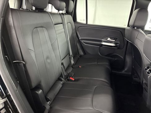 Certified 2026 Mercedes-Benz GLB 250 image 30