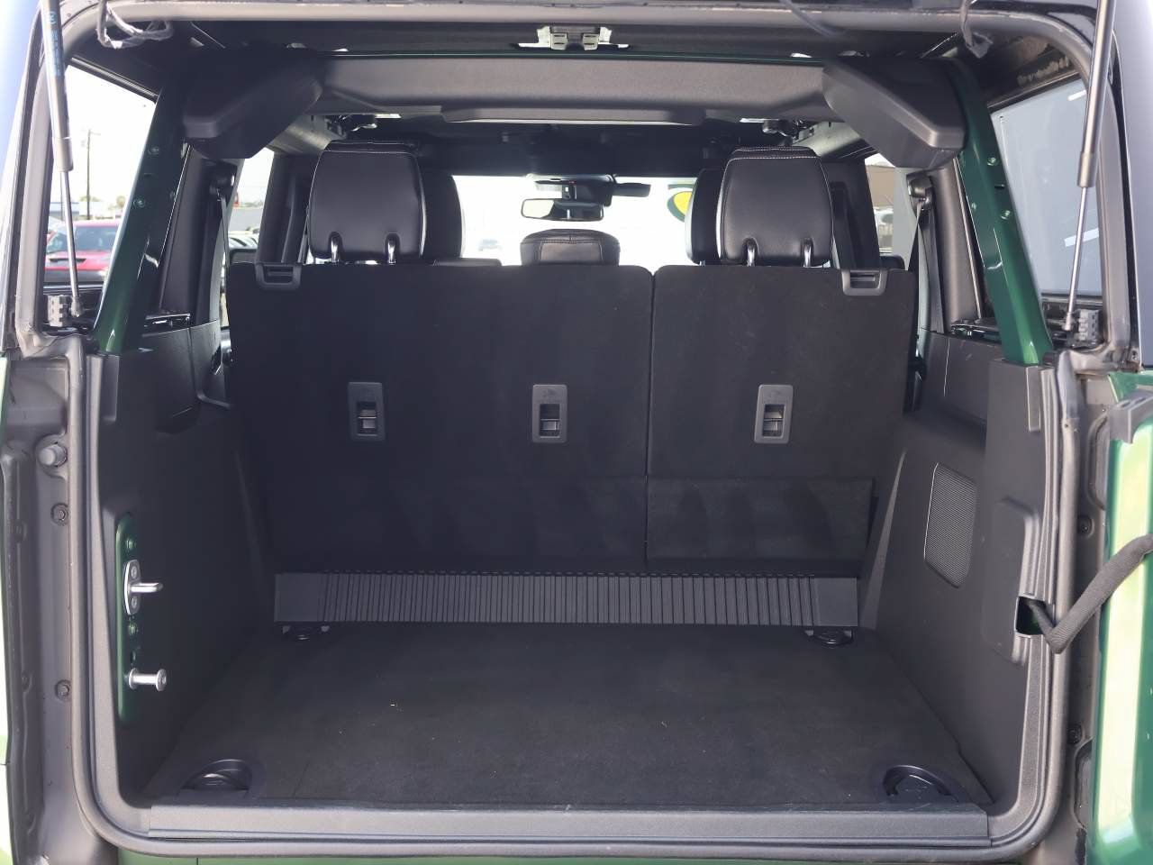 Used 2025 Ford Bronco Outer Banks AWD/4WD image 10