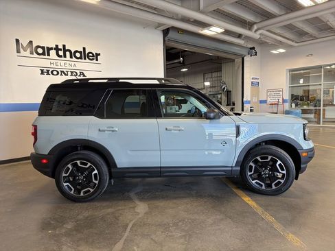 Used 2023 Ford Bronco Sport Outer Banks w/ Tech Package AWD/4WD image 4