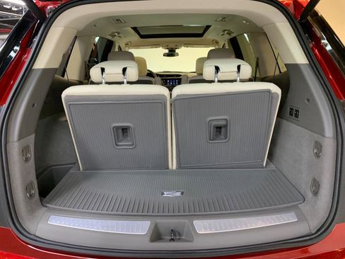 Used 2021 Cadillac XT6 Premium Luxury image 52