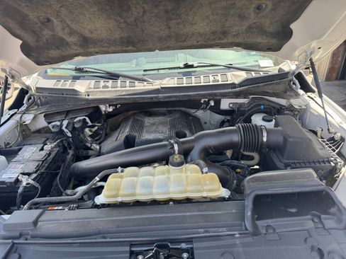 Used 2020 Ford F150 Lariat w/ Equipment Group 502A Luxury AWD/4WD image 18