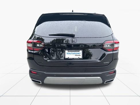 New 2026 Honda Pilot Touring image 7