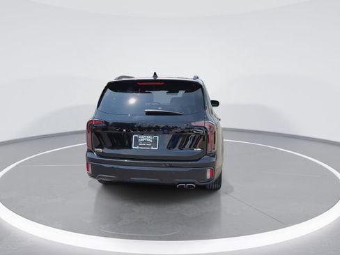 Used 2025 Kia Telluride EX X-Line AWD/4WD image 8