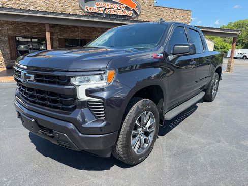 Used 2023 Chevrolet Silverado 1500 RST AWD/4WD image 8