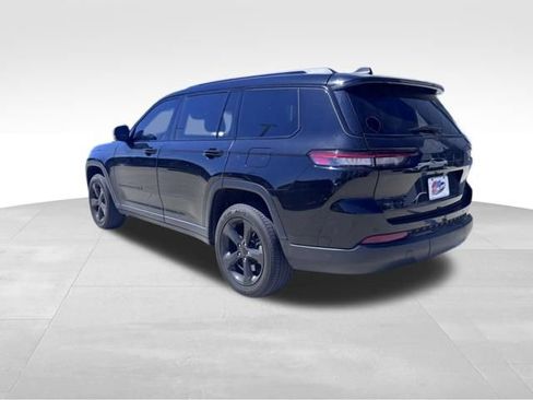 Used 2023 Jeep Grand Cherokee L Laredo AWD/4WD image 3