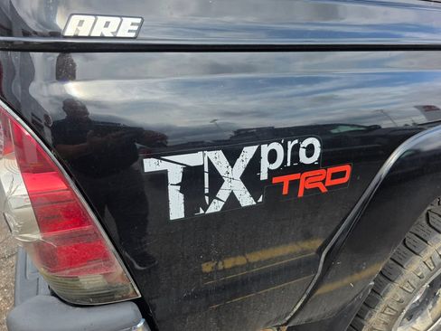 Used 2012 Toyota Tacoma 4x4 Double Cab w/ TRD Off-Road Pkg image 13