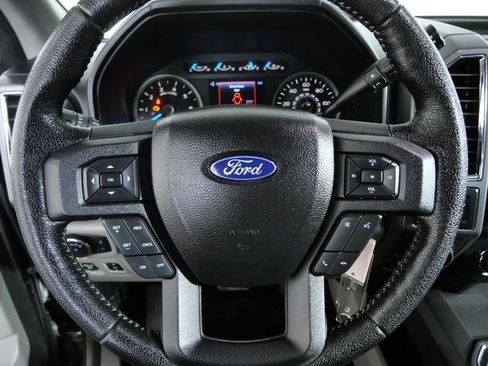Used 2016 Ford F150 XLT w/ Equipment Group 302A Luxury AWD/4WD image 19