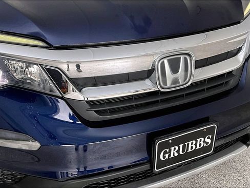 Used 2021 Honda Pilot EX image 38