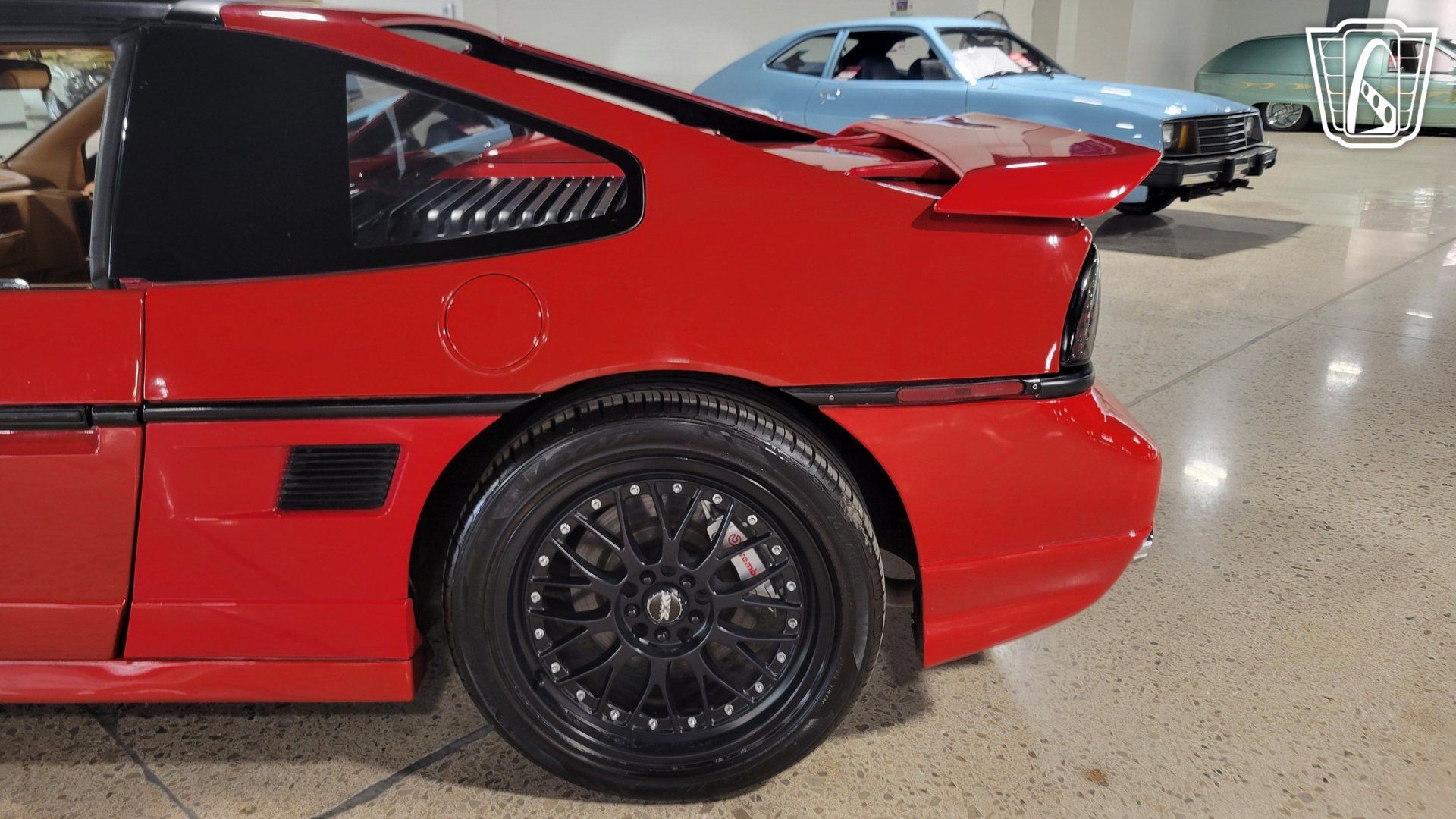 Used 1988 Pontiac Fiero GT RWD image 11