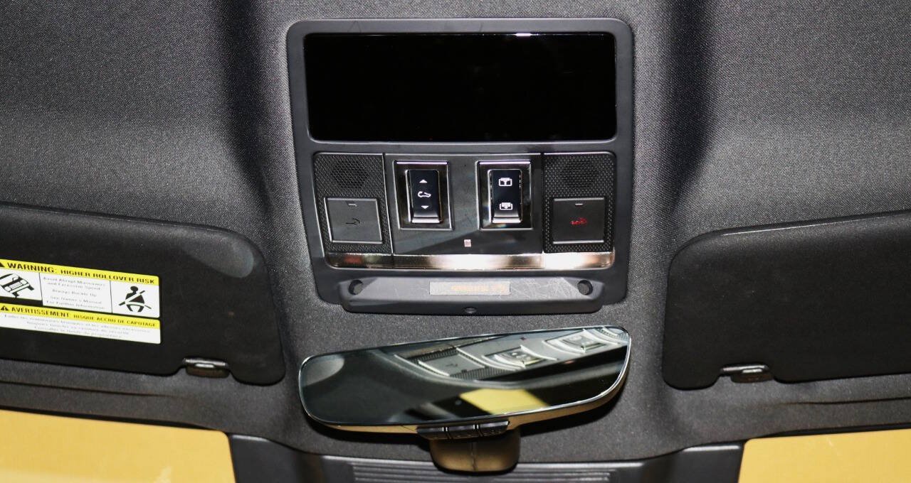 Used 2024 Land Rover Defender 110 S AWD/4WD image 96