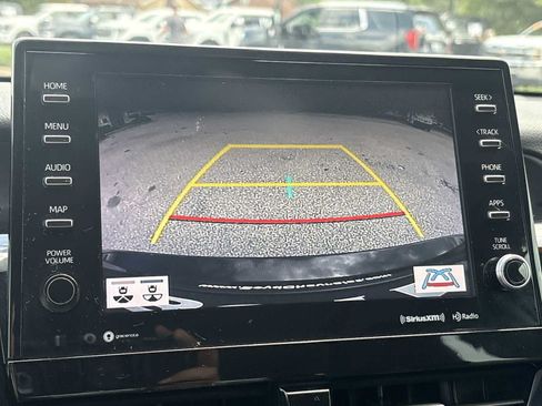 Used 2021 Toyota Camry XSE FWD image 14