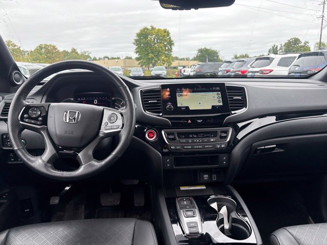 Used 2023 Honda Passport Elite image 11