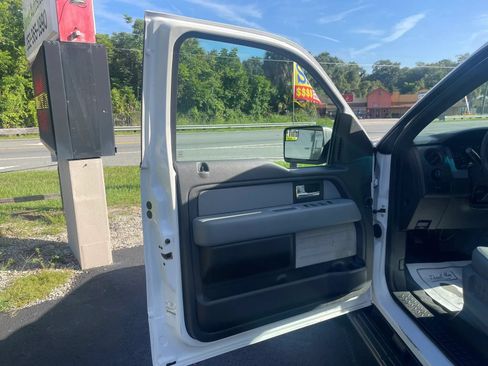 Used 2014 Ford F150 XL w/ Power Equipment Group AWD/4WD image 8