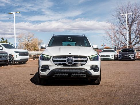 Used 2024 Mercedes-Benz GLE 350 4MATIC image 2