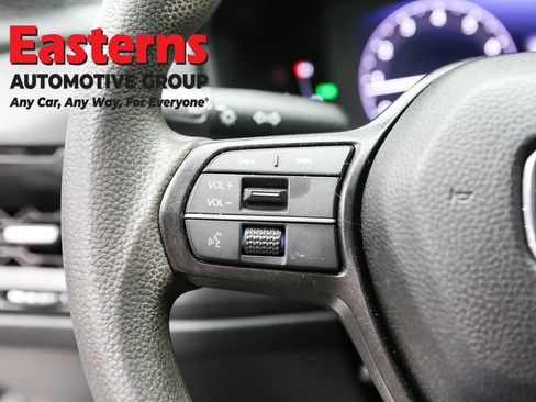 Used 2024 Honda Accord EX image 15