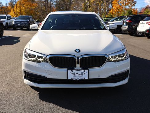 Used 2019 BMW 540i xDrive w/ Convenience Package image 2