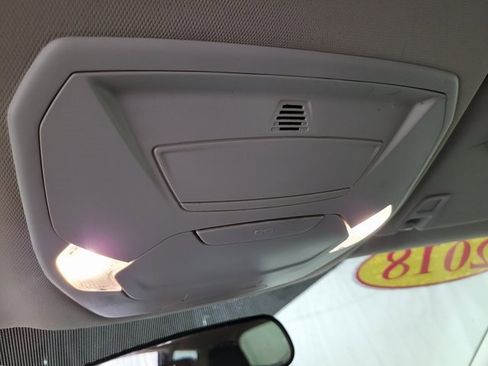 Used 2018 Ford Escape SE image 36