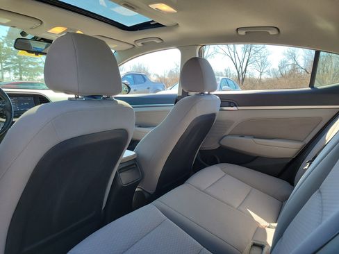 Used 2020 Hyundai Elantra Value Edition w/ Winter Weather Package image 14