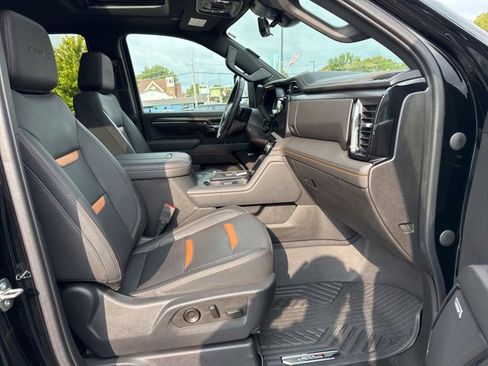 Used 2024 GMC Sierra 2500 AT4 w/ AT4 Premium Plus Package image 11