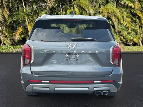 Used 2025 Hyundai Palisade Limited FWD image 6