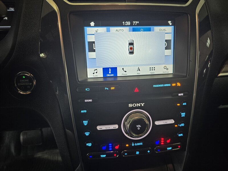 Used 2019 Ford Explorer Limited w/ Class III Trailer Tow Package AWD/4WD image 29