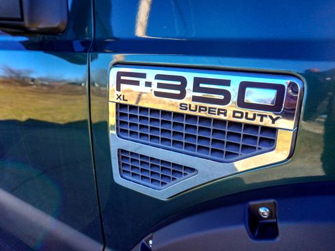 Used 2008 Ford F350 XLT image 13