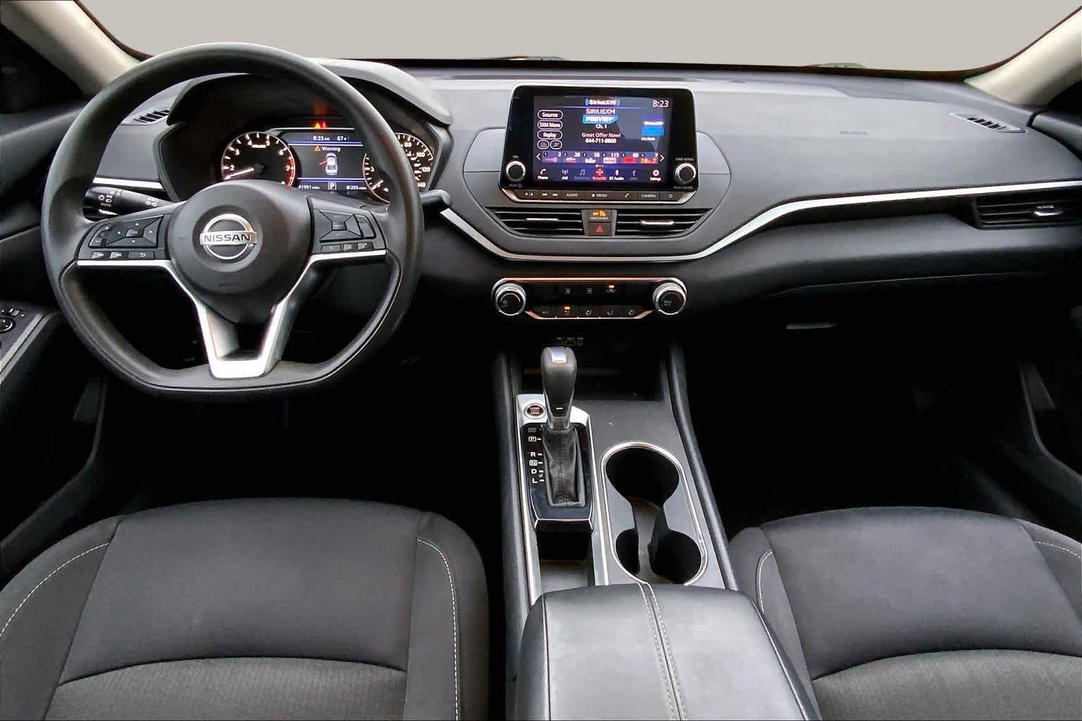 Used 2022 Nissan Altima 2.5 SV FWD image 16