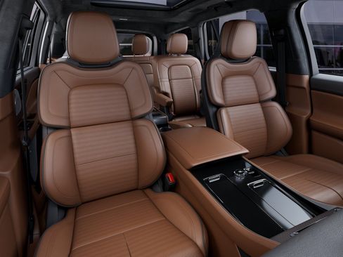 New 2027 Lincoln Aviator Black Label w/ Dynamic Handling Package AWD/4WD image 10